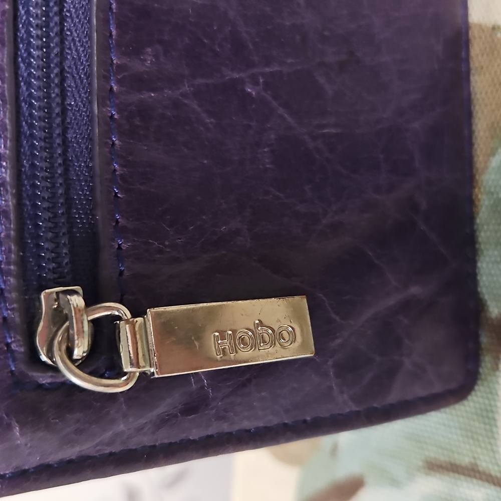 HOBO Deep Purple Leather Card Holder - Picture 2 of 7